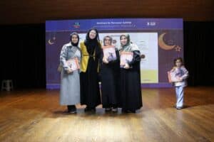 Serdivan’da Ramazan Sohbetlerinde Jenny Molendyk Divleli, Müslüman Ailesinin Günümüz Sorunlarını Değerlendirdi