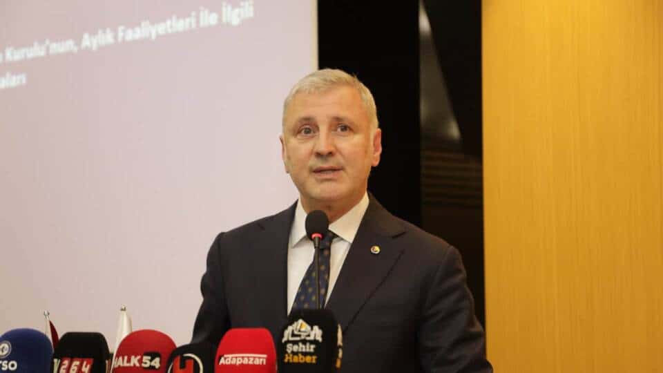 Altuğ: Bu kürsü üyelerin sorunlarını konuşacağımız yer