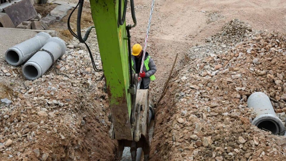 Arifiye Hanlı Mahallesi’nde 2.200 Metrelik Yeni Atık Su ve Yağmur Suyu Altyapısı İnşa Ediliyor