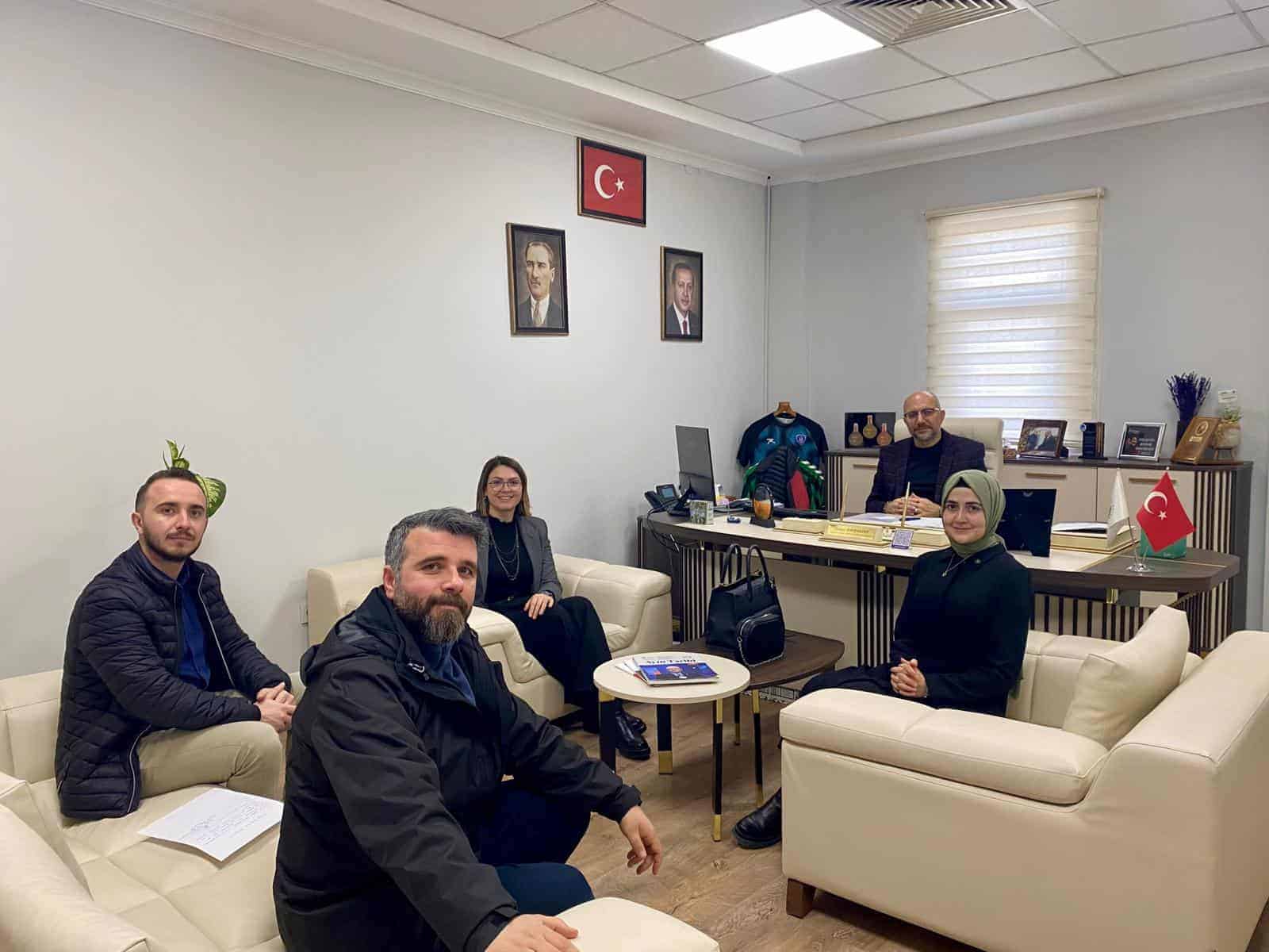 Bağımsız Üniversite Kapsamında Sakarya Büyükşehir Belediyesi'ne Koordinatörlükten Ziyaret ve Eğitim Planlaması