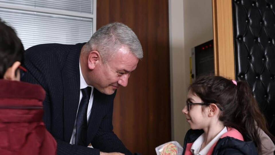 SAÜ Vakfı Okulları Öğrencileri Serdivan Belediyesi’nde Bilgi ve Deneyim Paylaşımı Gerçekleştirdi