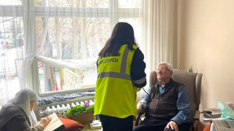 YADEM, Sakarya'da yaşlılara her gün ihtiyaç odaklı hizmet sunuyor