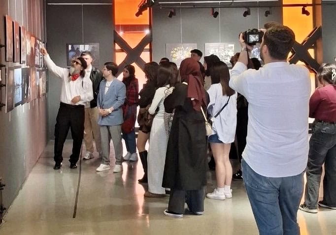 Sakarya MYO Öğrencileri Fotoğraf Derslerini Sergi Ortamında Uygulamalı Olarak İşledi