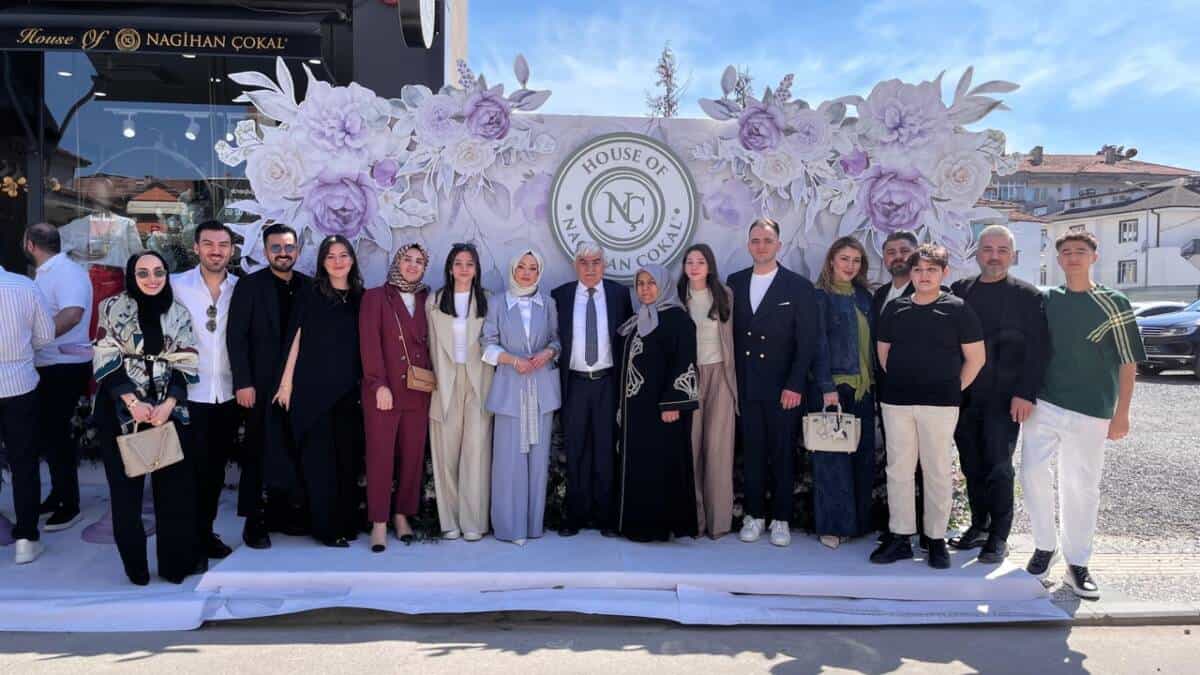 Adapazarı’nda House of Nagihan Çolak Kadın Giyim Butiği Açıldı: Yerel İş Dünyası Buluştu