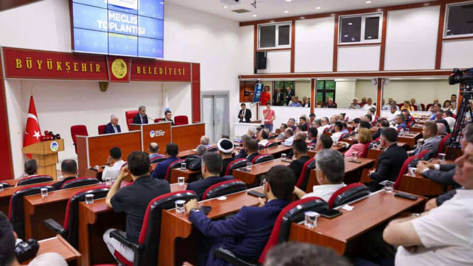 Sakarya Büyükşehir Meclisi 13 Nisan'da 74 Gündem Maddesini Görüşecek