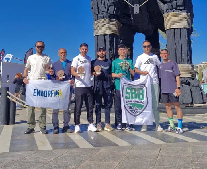 Sakarya Büyükşehirli Atletler Troya Maratonu’nda Kategorilerinde Başarı Elde Etti