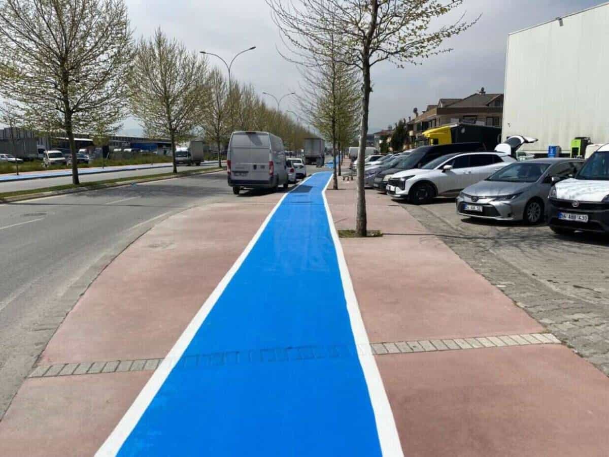 Erenler’de Bisiklet Yollarında Bakım ve Güvenlik Çalışmaları Tamamlandı