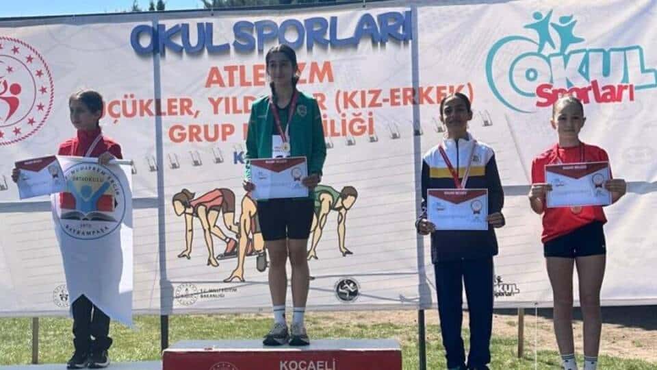 Sakarya Büyükşehir Atletleri İznik ve Kocaeli Yarışlarında Dereceyle Döndü