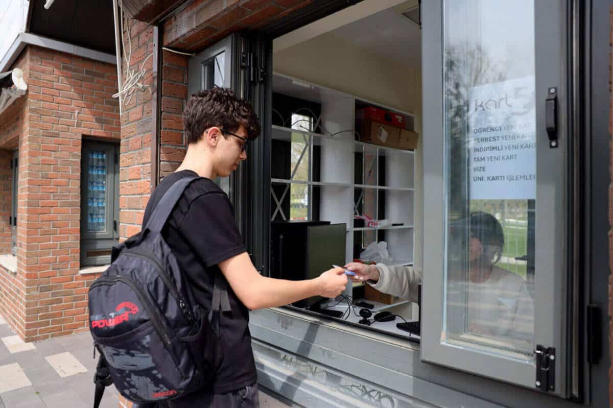 Sakarya’da KART54 Hizmet Noktaları Demokrasi Meydanı ve Millet Bahçesi’ne Kuruldu