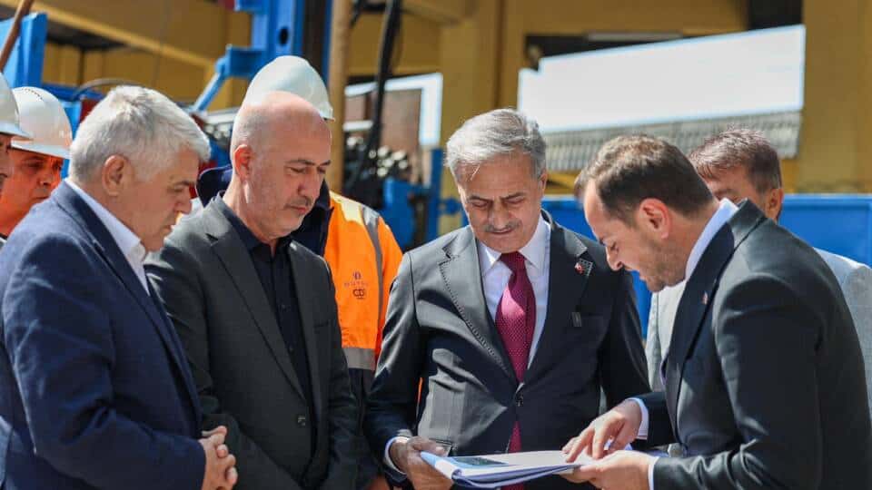 Sakarya Merkezde Dört Geçitte Rayların Yeraltına Alınması İçin Çalışmalar Başladı