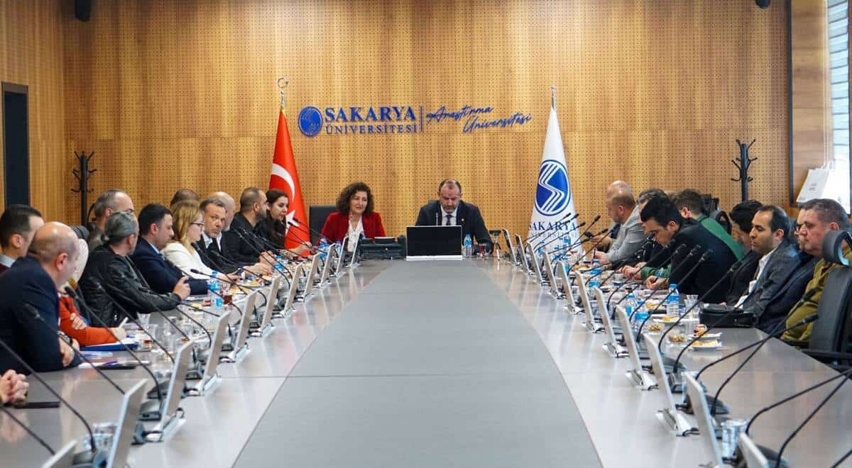 SAÜ İşletme Fakültesi Danışma Kurulu İlk Toplantısını Sakarya’da Gerçekleştirdi