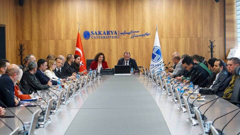 SAÜ İşletme Fakültesi Danışma Kurulu İlk Toplantısını Sakarya’da Gerçekleştirdi