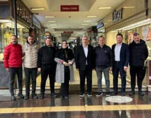 Adapazarı'nda Serdip Dokumacı’dan Pasaj Esnafına Destek Ziyareti