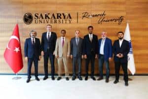 Zemzem Bilim ve Teknoloji Üniversitesi Heyeti Sakarya Üniversitesinde İş Birliği Fırsatlarını Görüştü
